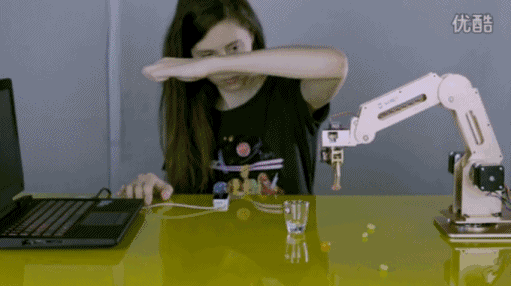 0 (7).gif